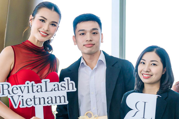Revitalash Workshop Hoa Anh Đào